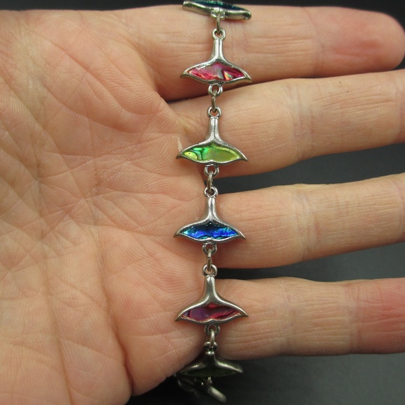 Jewelry - Vintage 7" Colorful Whale Tails Animal Bracelet